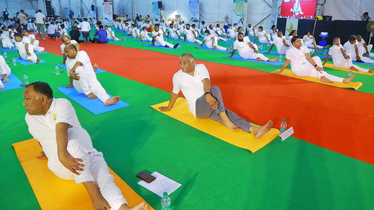 V.K. Singh leads Yoga Day programmes in Kochi