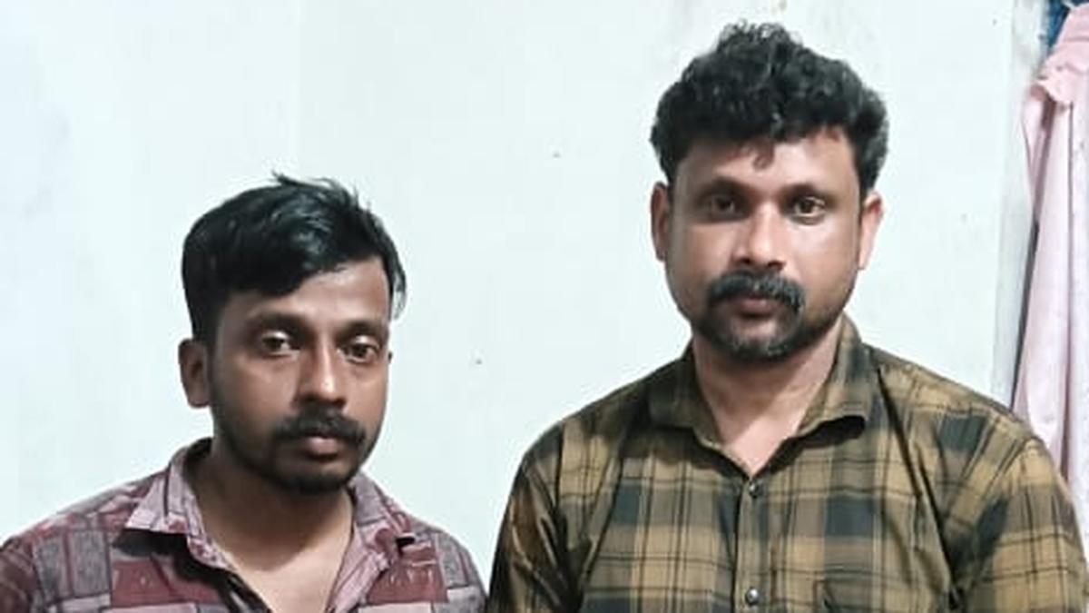 https://th-i.thgim.com/public/news/national/kerala/dl1pvq/article70037237.ece/alternates/LANDSCAPE_1200/arrested.jpeg