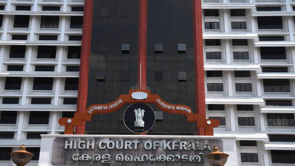 Kerala High Court stays revision of stamp duty for land transfer in Lakshadweep