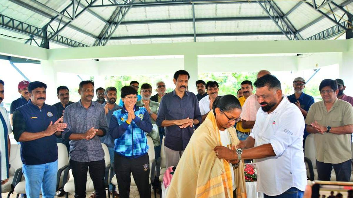 Cricketer Minnu Mani accorded warm reception in Wayanad