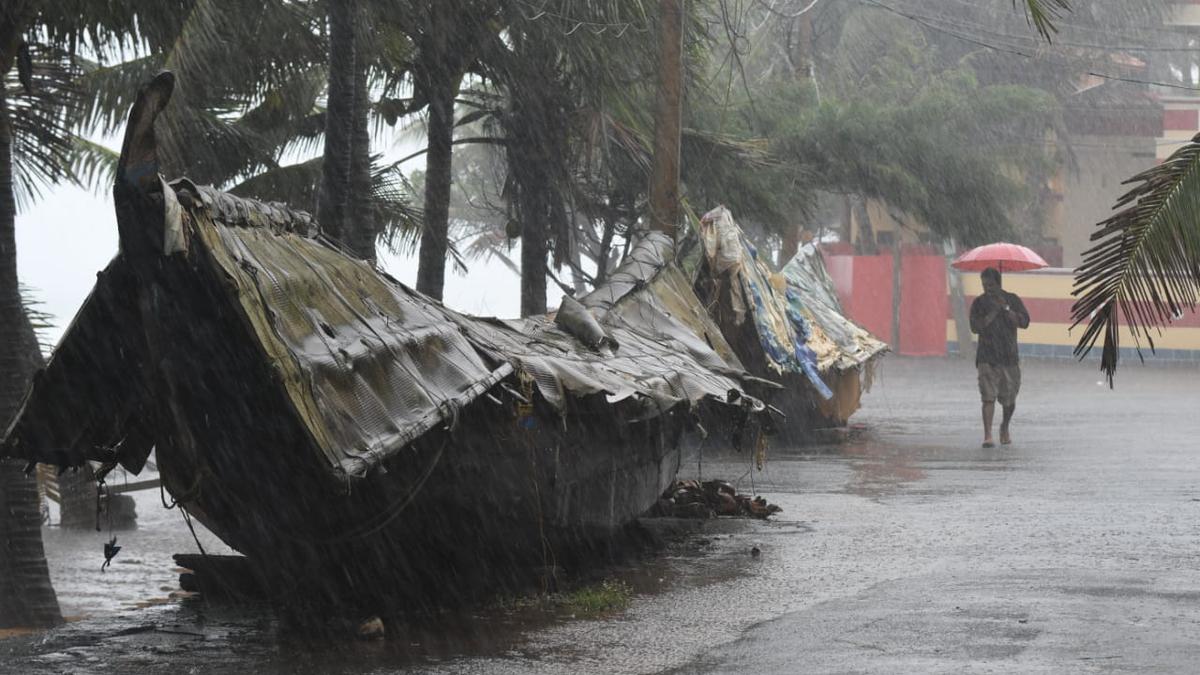 Monsoon hits Kerala with cyclone in the background