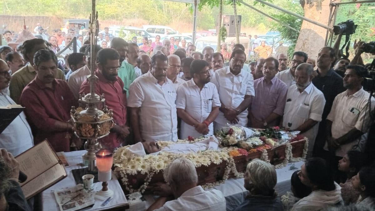 BLO given tearful farewell in Kannur