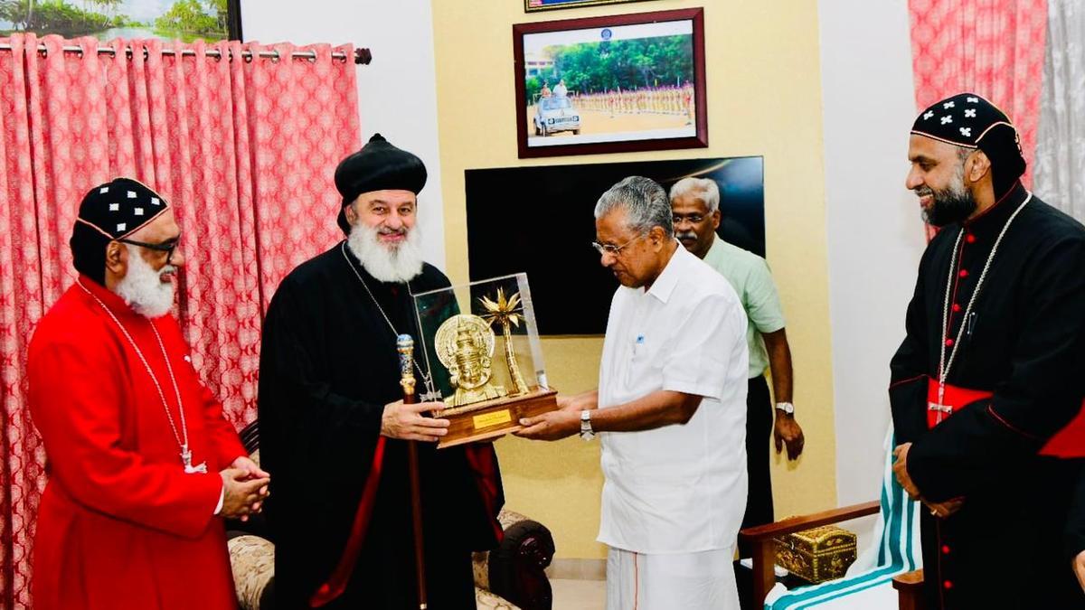 Patriarch arrives in capital, holds talks with Chief Minister