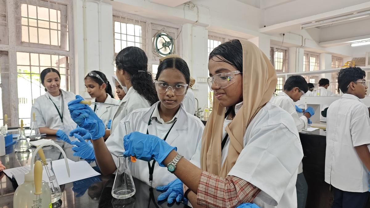 Calicut varsity organises Chemistry camp for schoolchildren