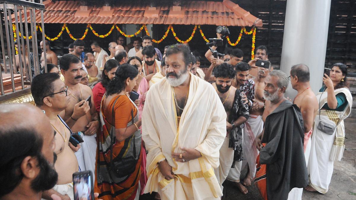 Union Minister Suresh Gopi visits temple in Kerala’s Kozhikode in first visit to State after taking charge