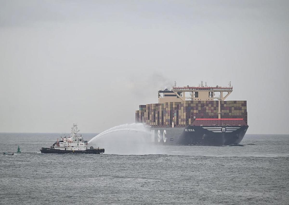 World’s largest container vessel MSC Irina berthing at the Vizhinjam international sea Port in Thiruvananthapuram on June 9 morning. World’s largest container vessel MSC Irina berthing at the Vizhinjam international sea Port in Thiruvananthapuram on June 9 morning.