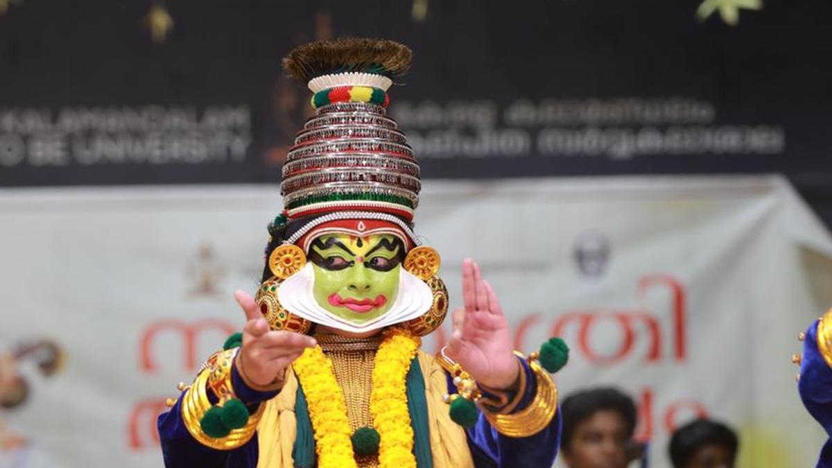 https://th-i.thgim.com/public/news/national/kerala/mv9bxk/article70118648.ece/alternates/LANDSCAPE_1200/IMG-20251002-WA0027.jpg