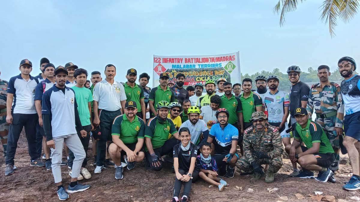 Cycle ride held to remember freedom fighters