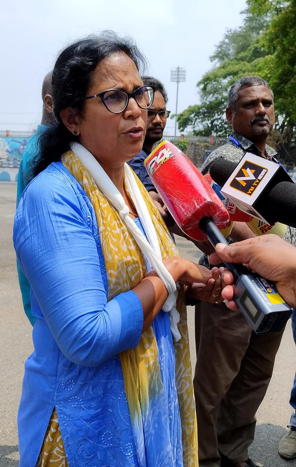 Injured K. K. Rema MLA speaking to media outside the Kerala Assembly Injured K. K. Rema MLA speaking to media outside the Kerala Assembly