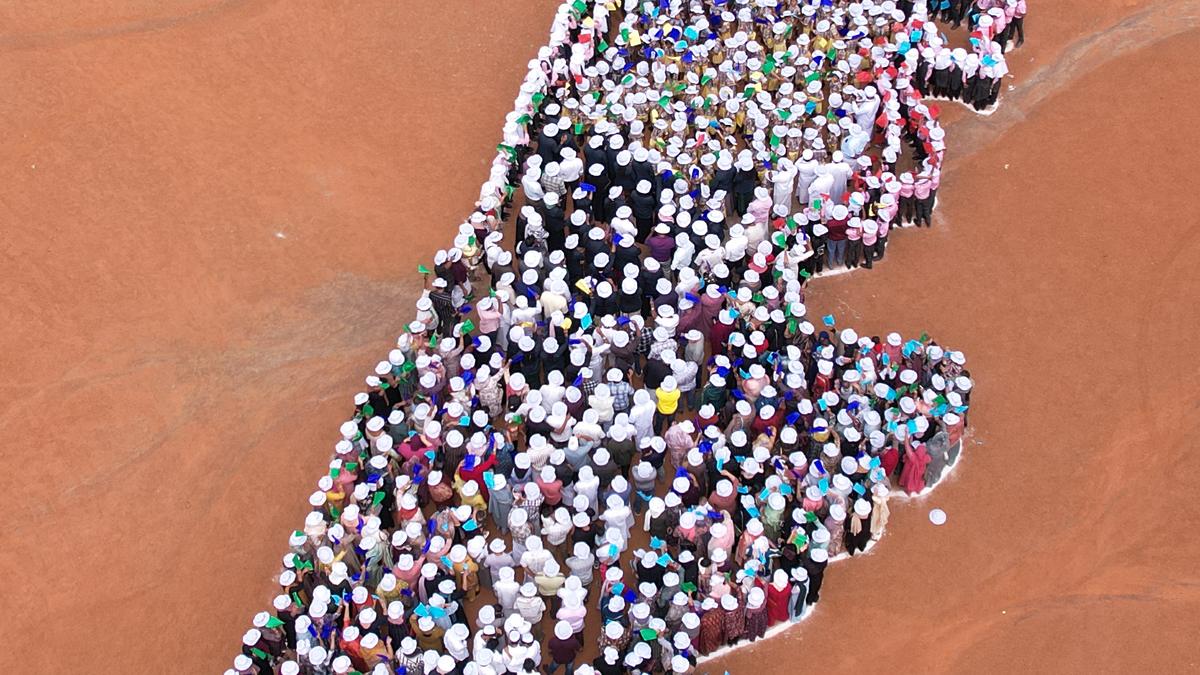 National record for Kerala human map