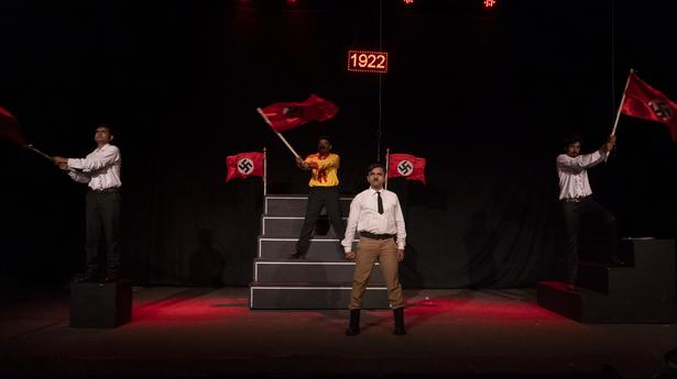 Soviet Station Kadavu pulls off time travel easily on stage