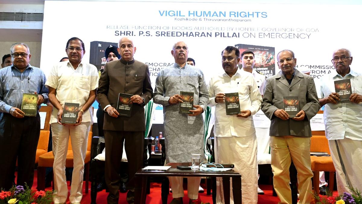 Teach lessons about Emergency in schools: Governor Arlekar