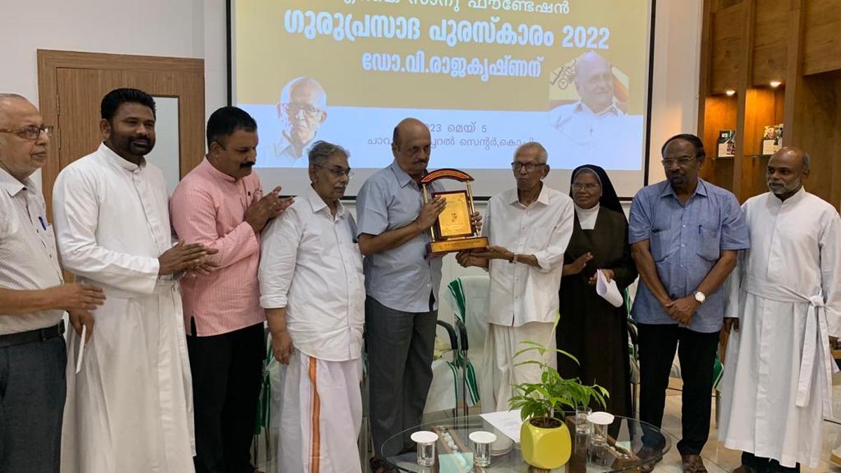 Guruprasadam Award presented to V. Rajakrishnan - The Hindu