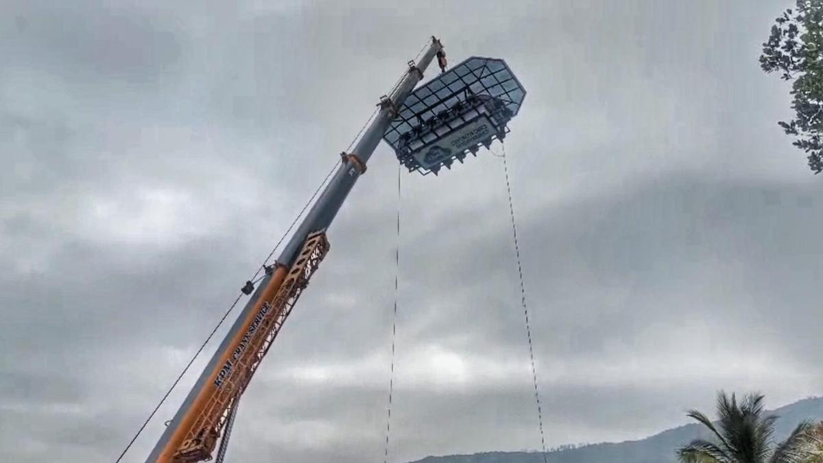 Five tourists trapped 120 ft up in sky dining restaurant near Munnar in Kerala; rescue efforts on