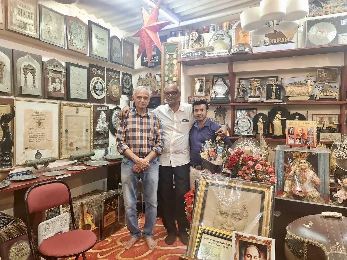 Saifullah Cholakkal (centre) with Mohammed Rafi's son-in-law Parvez inside Rafi's room. Saifullah Cholakkal (centre) with Mohammed Rafi's son-in-law Parvez inside Rafi's room.