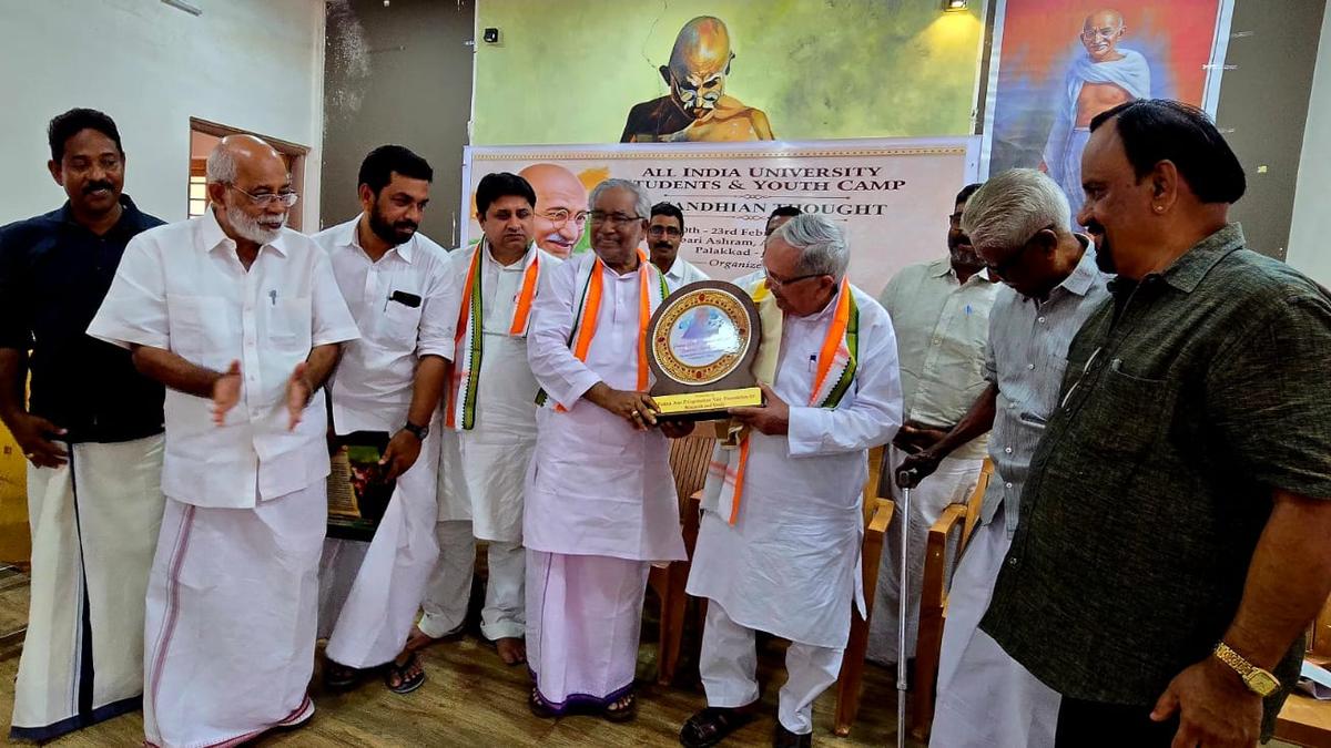 Youth urged to reject divisive politics