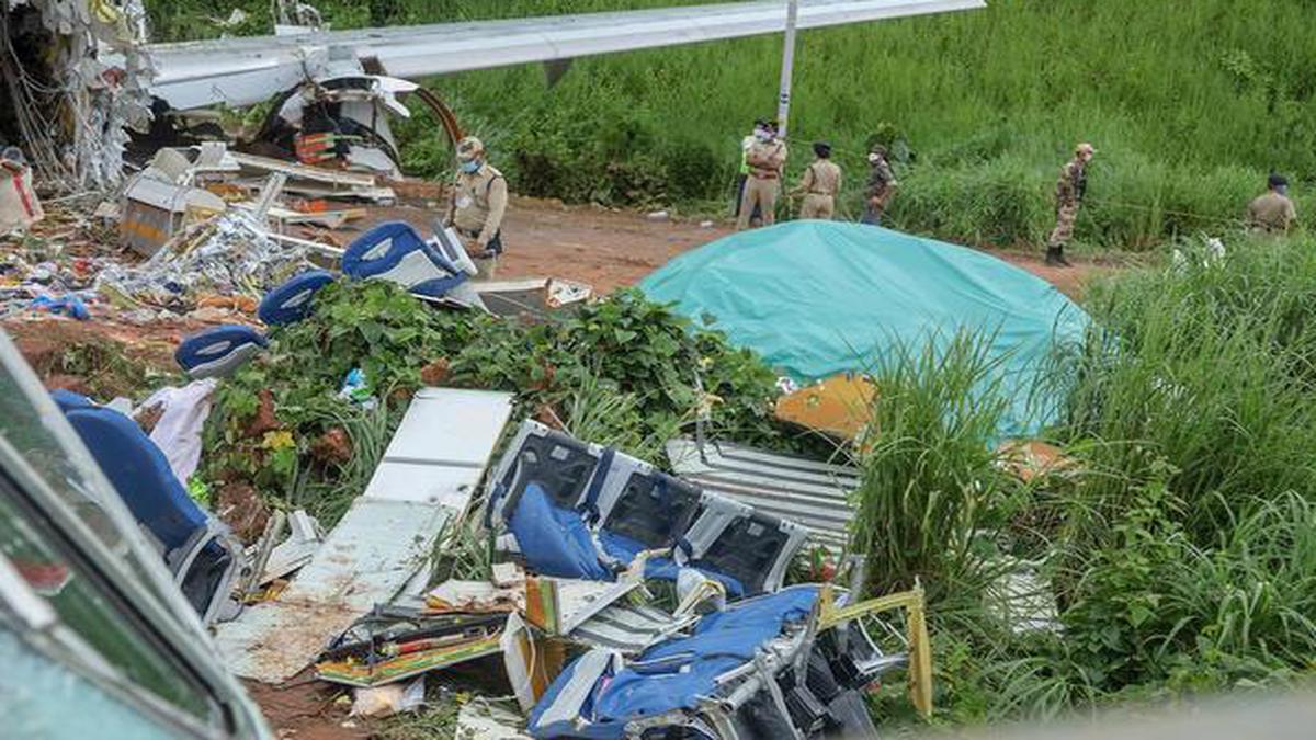 Kozhikode plane crash | Death toll hits 18, probe begins