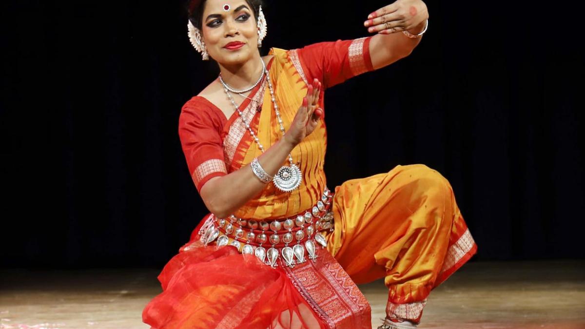 Odissi in pure classical form lifts Virasat festival in Palakkad