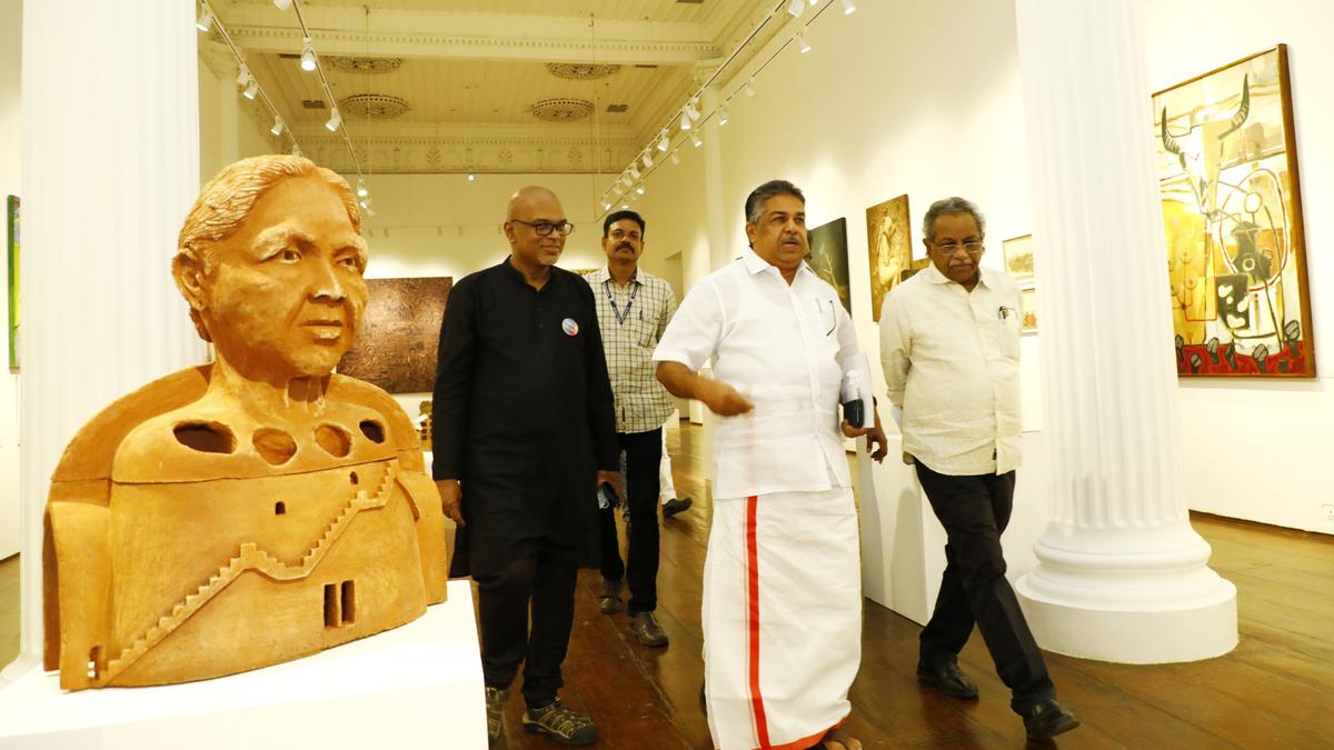 Lalithakala Akademi to set up art hub for sale of works