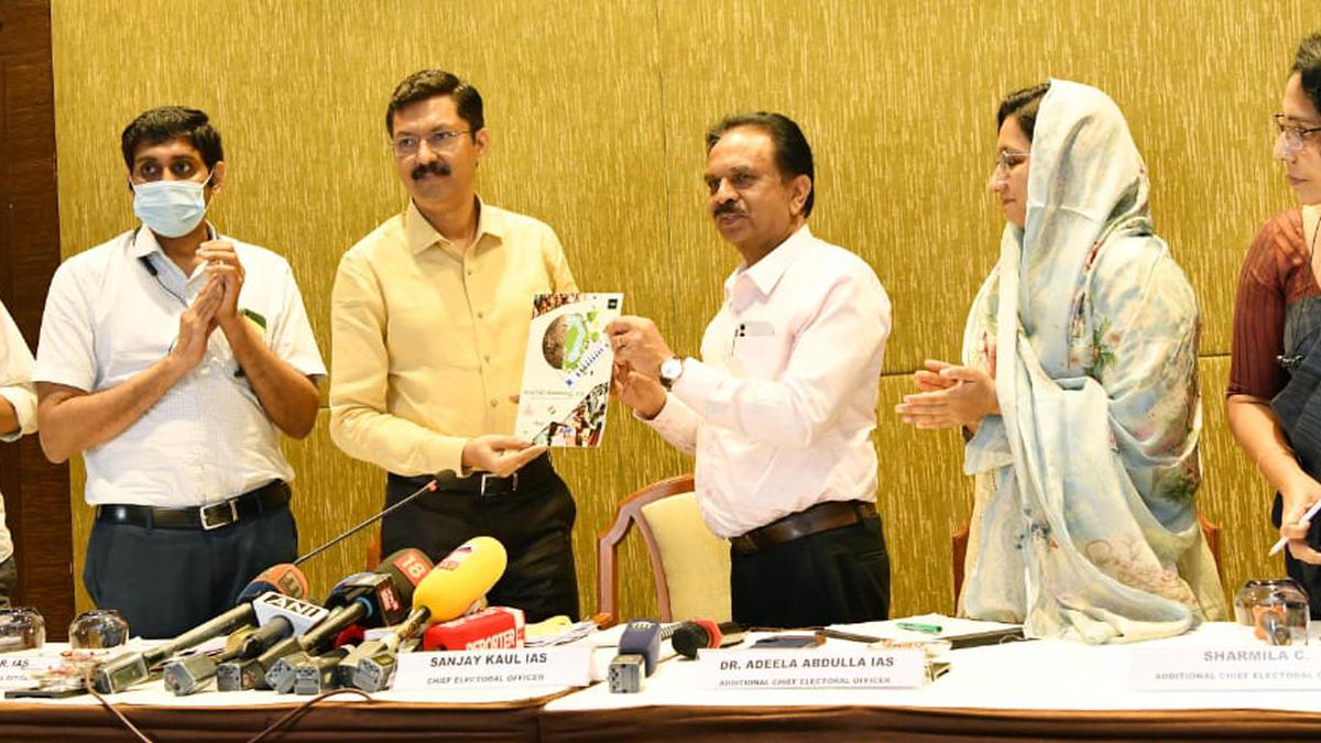 Lok Sabha polls: handbook on green protocol released in Kerala