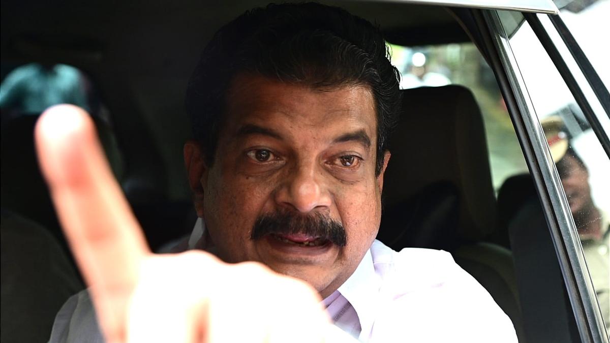 LDF legislator Anvar meets Kerala CM days after putting govt in a spot with charges against ADGP, political secretary