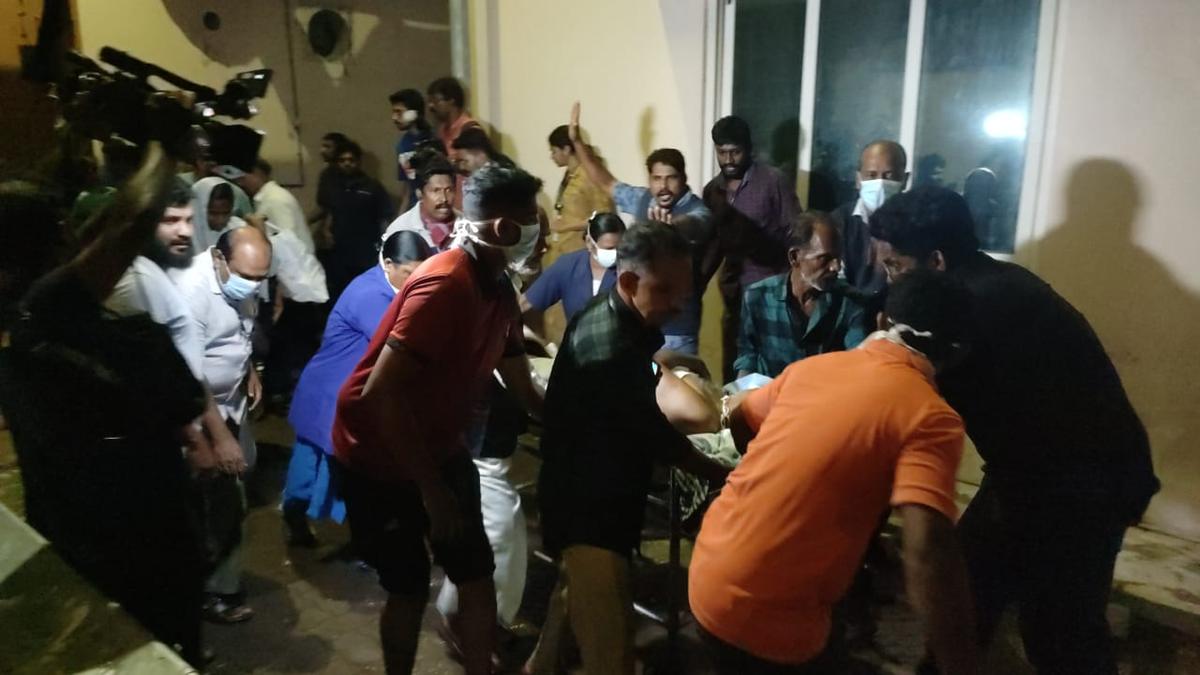 Smoke engulfs Kozhikode MCH casualty, patients evacuated
