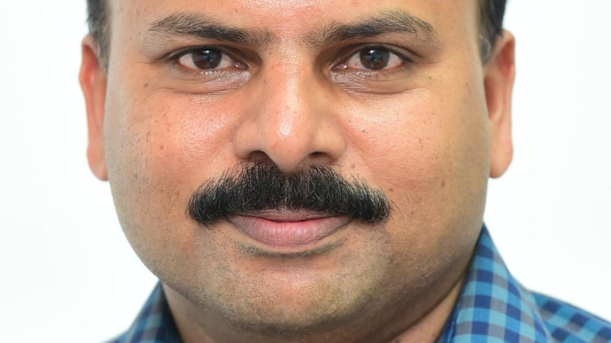 State teacher award for Syed Hashim