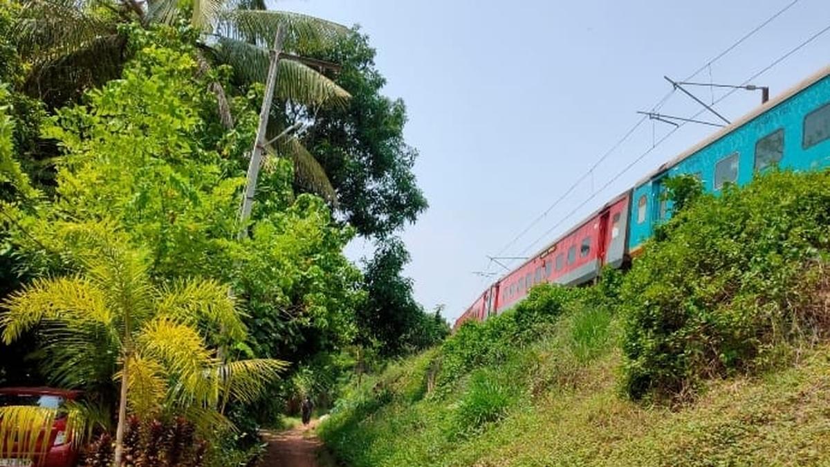 Rail-track doubling through Alappuzha: Land owners in Aroor demand a better due