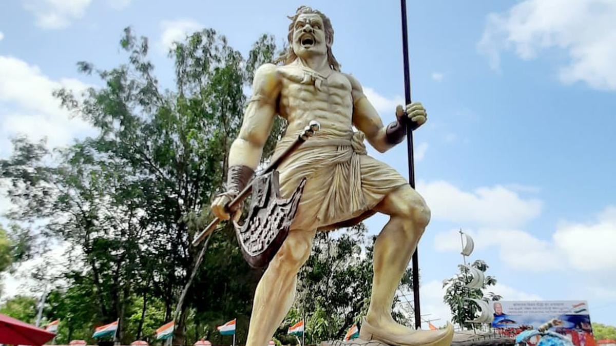 ‘Colachel Victory Warrior Statue’ unveiled at Pangode