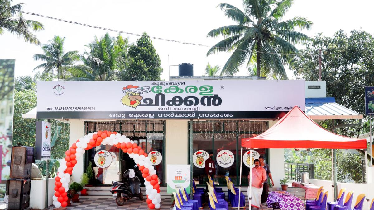 Kudumbashree’s Kerala Chicken crosses a crucial milestone of 100 retail outlets