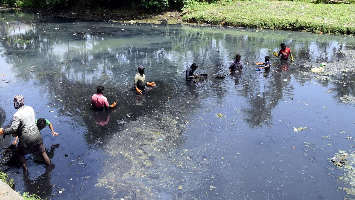 Death in the sewers, again in Kozhikode