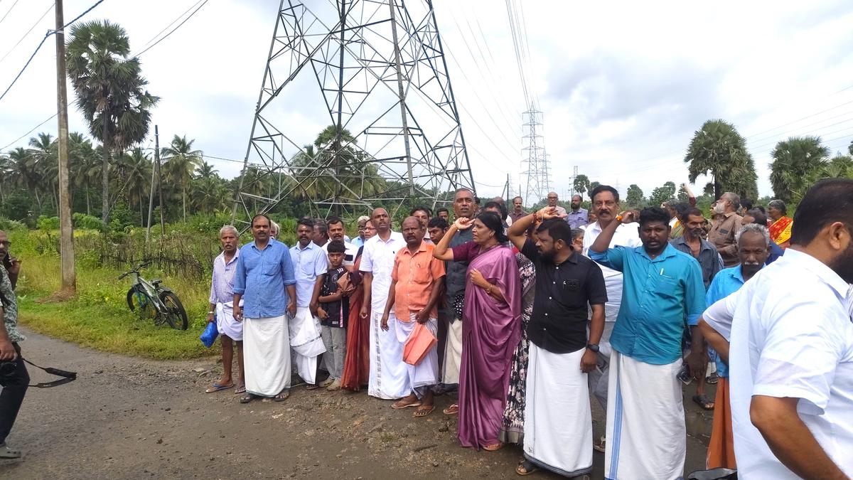 Protesters block land clearing for brewery in Elappully