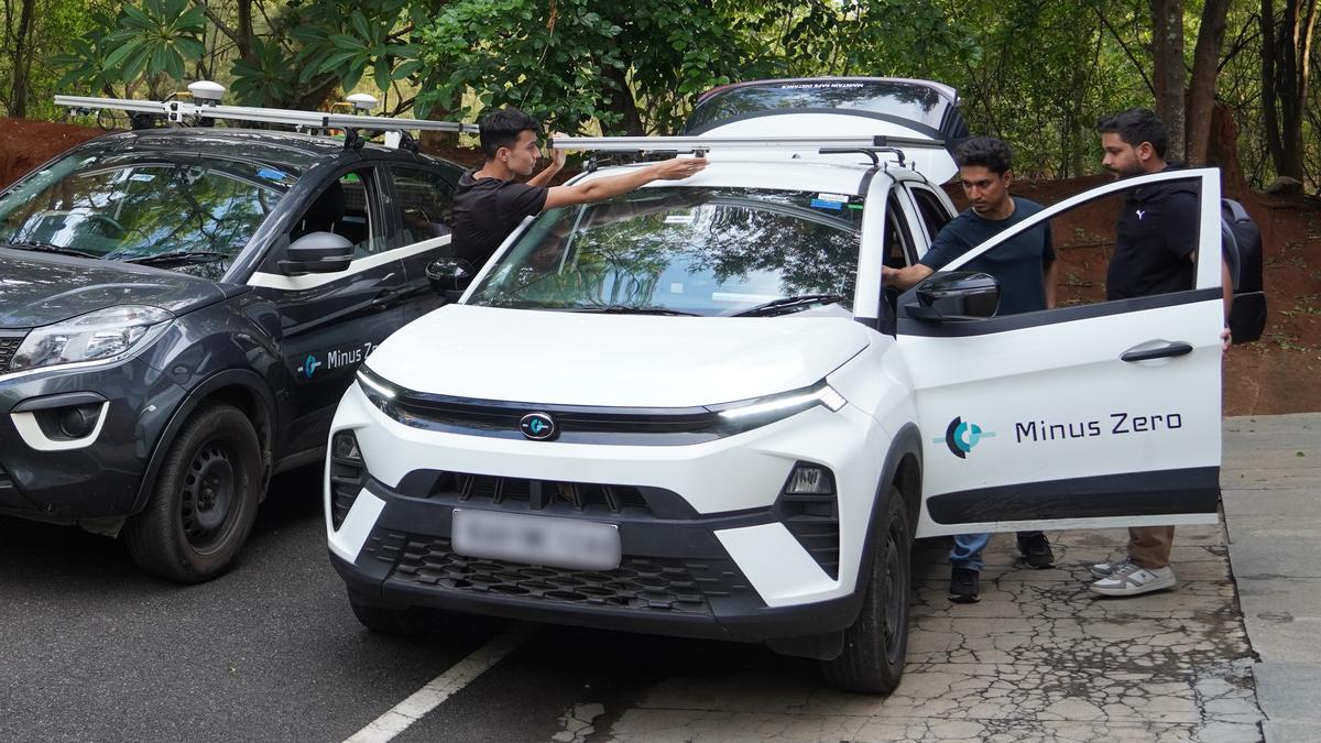 Deep tech startup Minus Zero unveils autopilot for India
