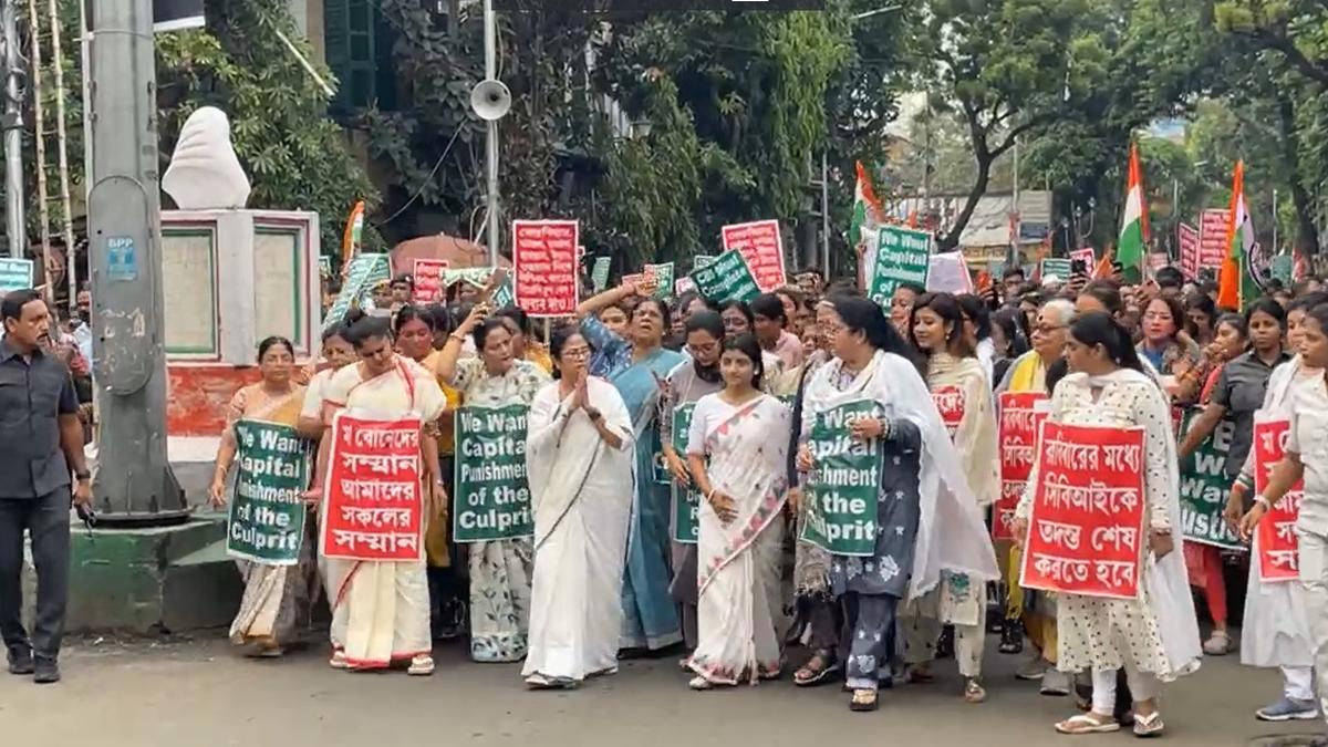 Kolkata doctor rape and murder case – LIVE updates: Mamata Banerjee joins protest, demands death penalty for accused in RG Kar Medical College incident