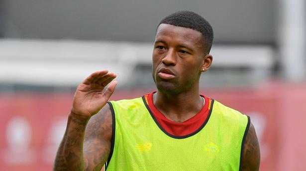 Leg fracture for Wijnaldum three months before Qatar World Cup 2022