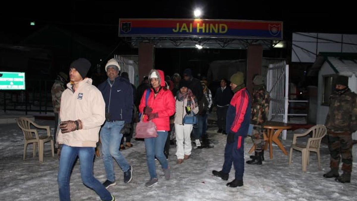 Army rescues 370 tourists stranded in snow in Sikkim 