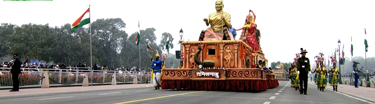 Tamil Nadu’s tableau showcases the State’s rich culture and women’s empowerment. 