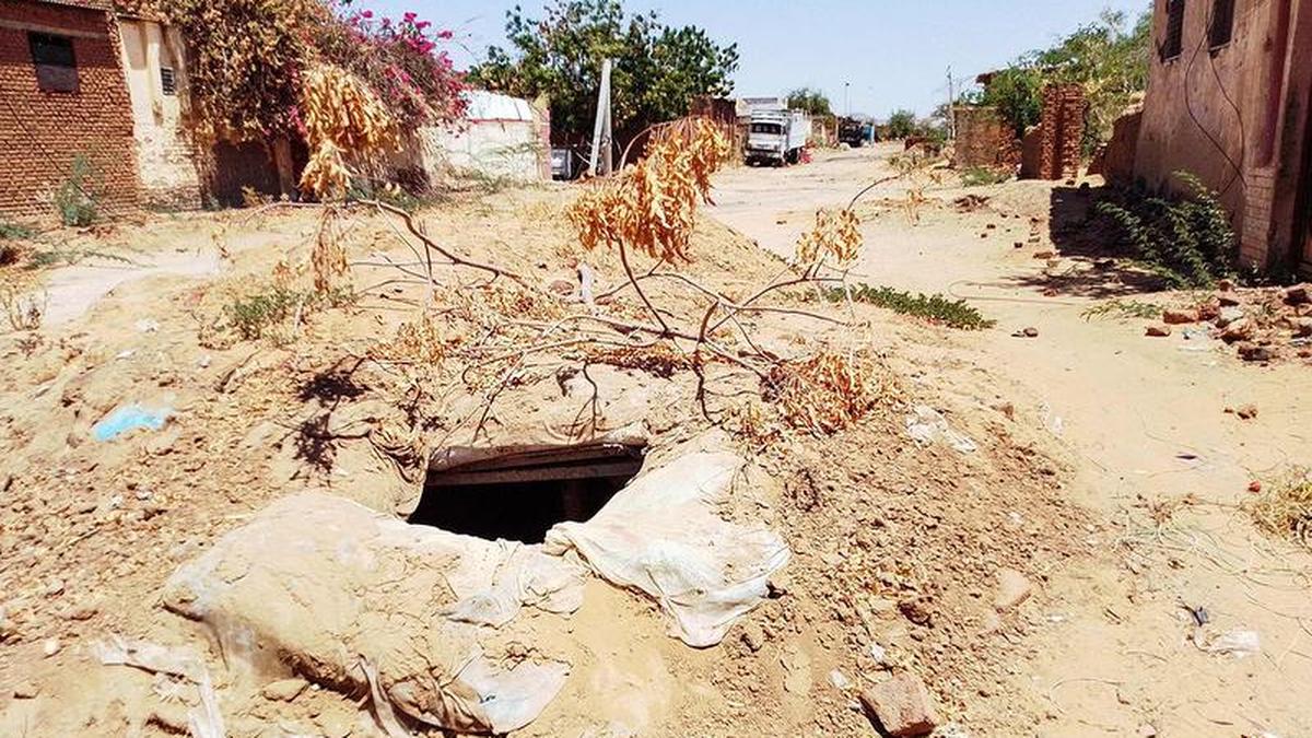 Sudanese seek underground refuge in besieged Darfur as civil war drags on