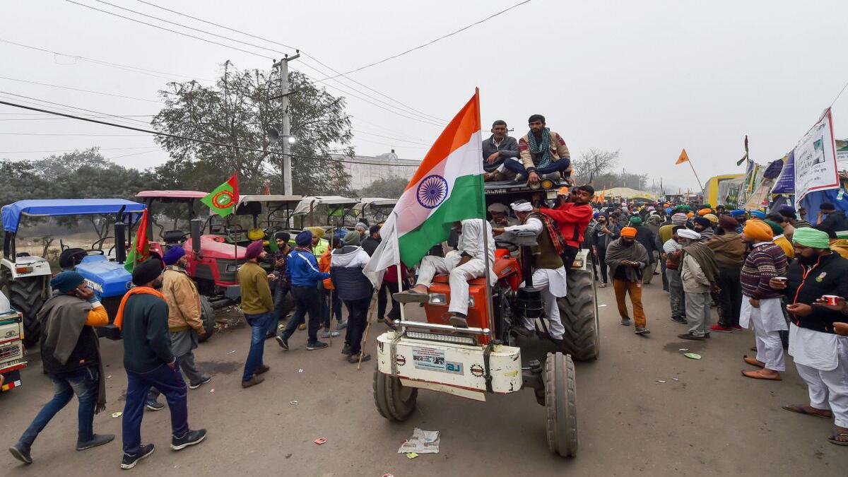 Farmers’ protest | Police, farmers finalise routes for Republic Day tractor parades