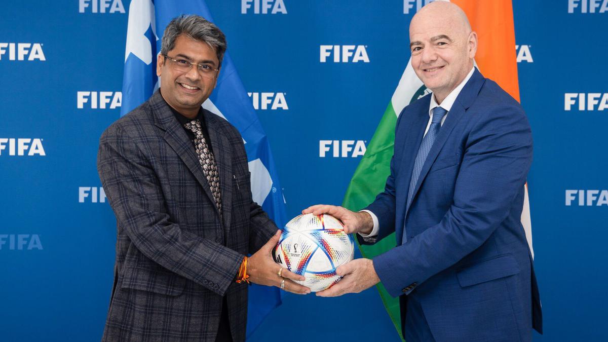 Infantino, Chaubey discuss infrastructure, grassroots, women's football development in India