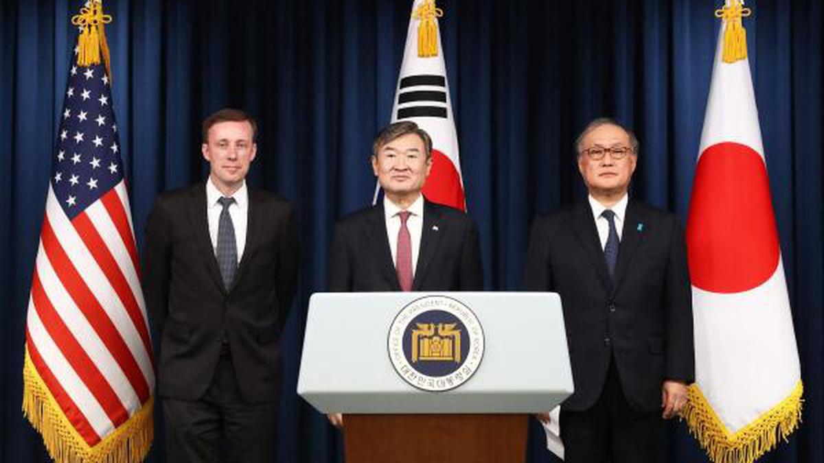U.S., South Korean and Japanese national security advisers meet to discuss North Korean threat