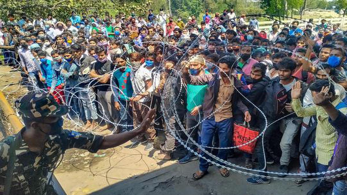 Lockdown displaces lakhs of migrants