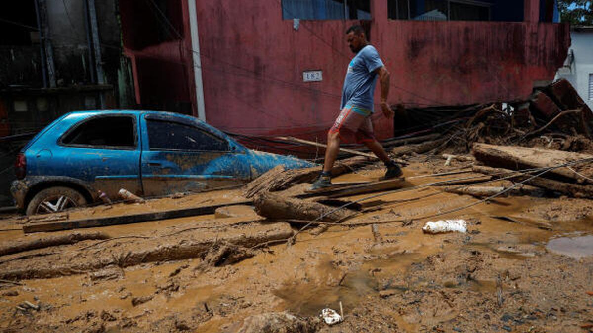 Brazil floods leave cutoff survivors scrambling for supplies