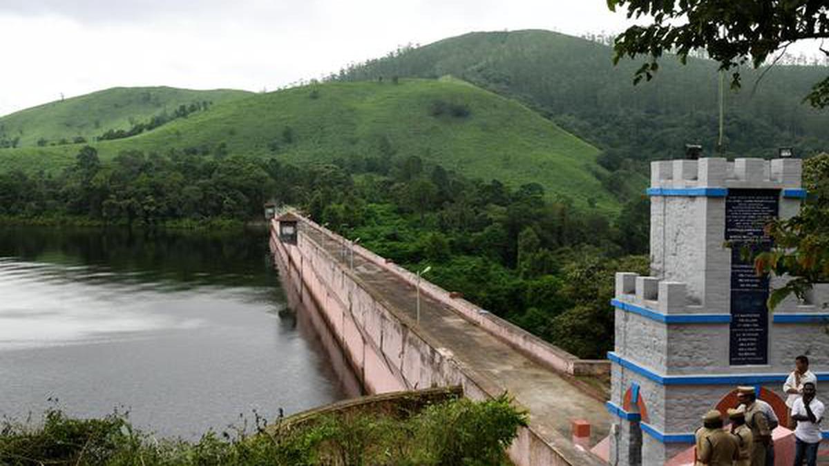 Mullaperiyar water release: Tamil Nadu shares details with Supreme Court