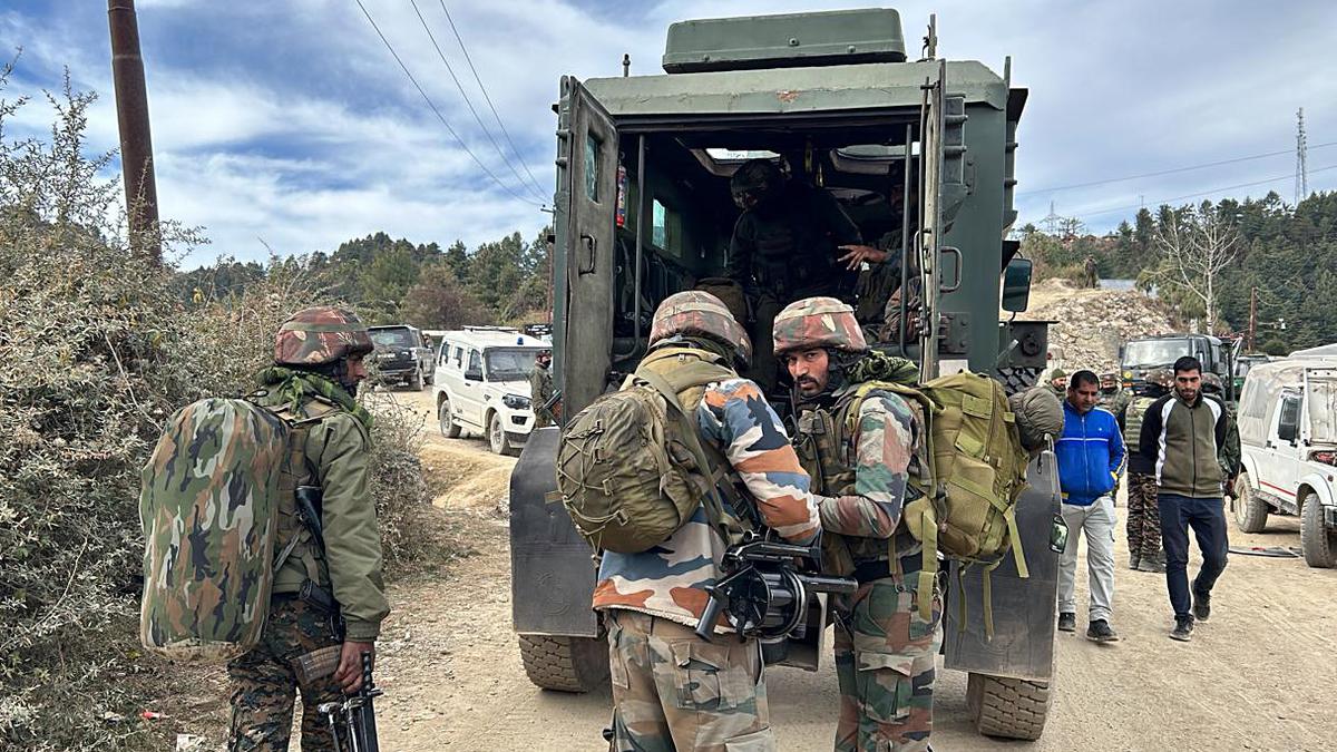 Mobile Internet suspended in J&K’s Poonch, Rajouri amid massive anti-terrorist operation