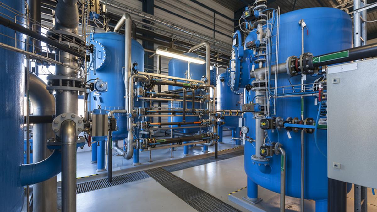 Chlorine gas leaks at defunct water purification plant in Pune; 24 persons hospitalised