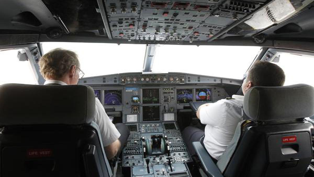 DGCA proposes increasing notice period for airline commanders to 1 year ...