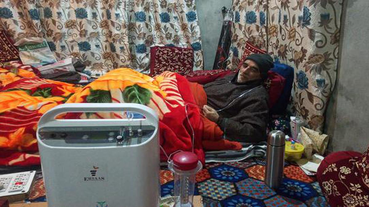 Coronavirus | Power cuts leave Kashmir’s COVID-19 patients gasping