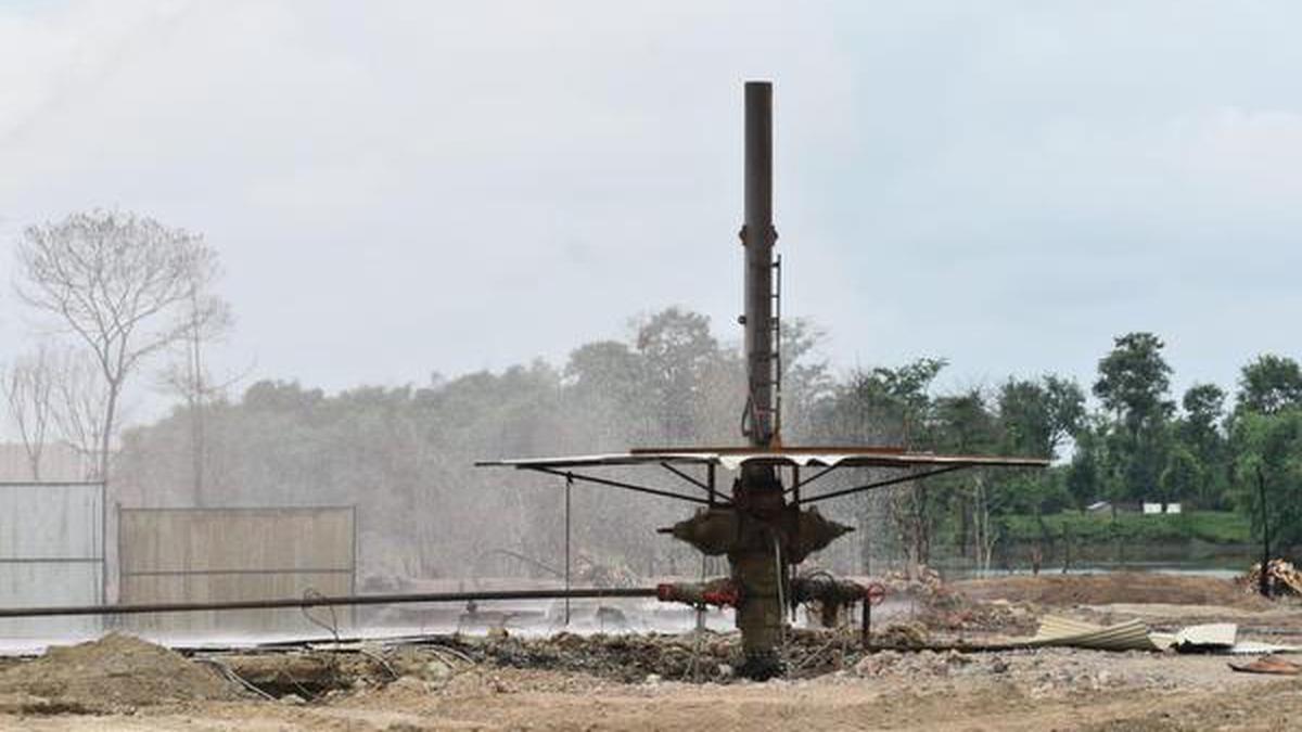 Process to kill blowout well begins in Assam