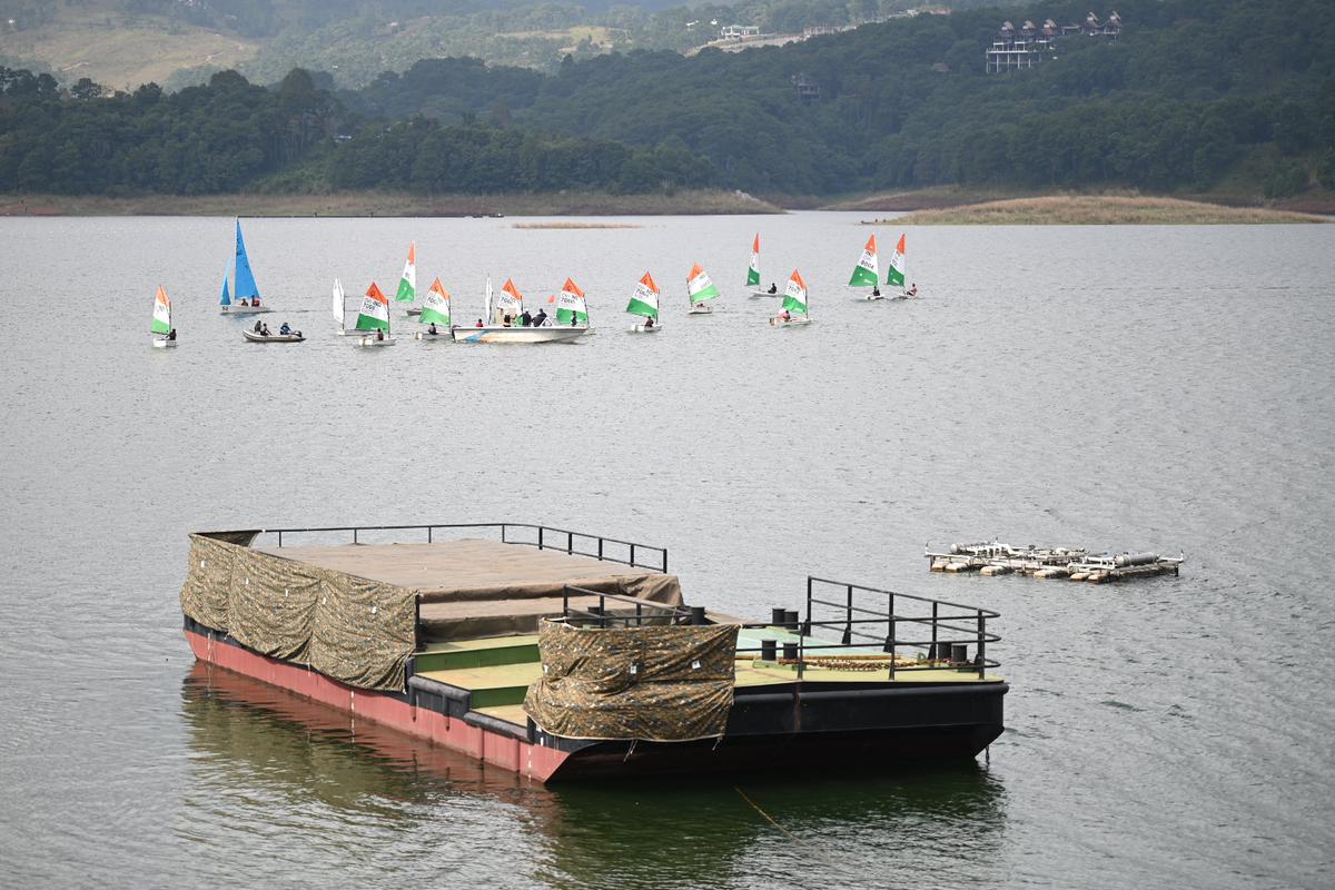 Boats crawl 3,000 km on land for regatta at mountain lake in Meghalaya